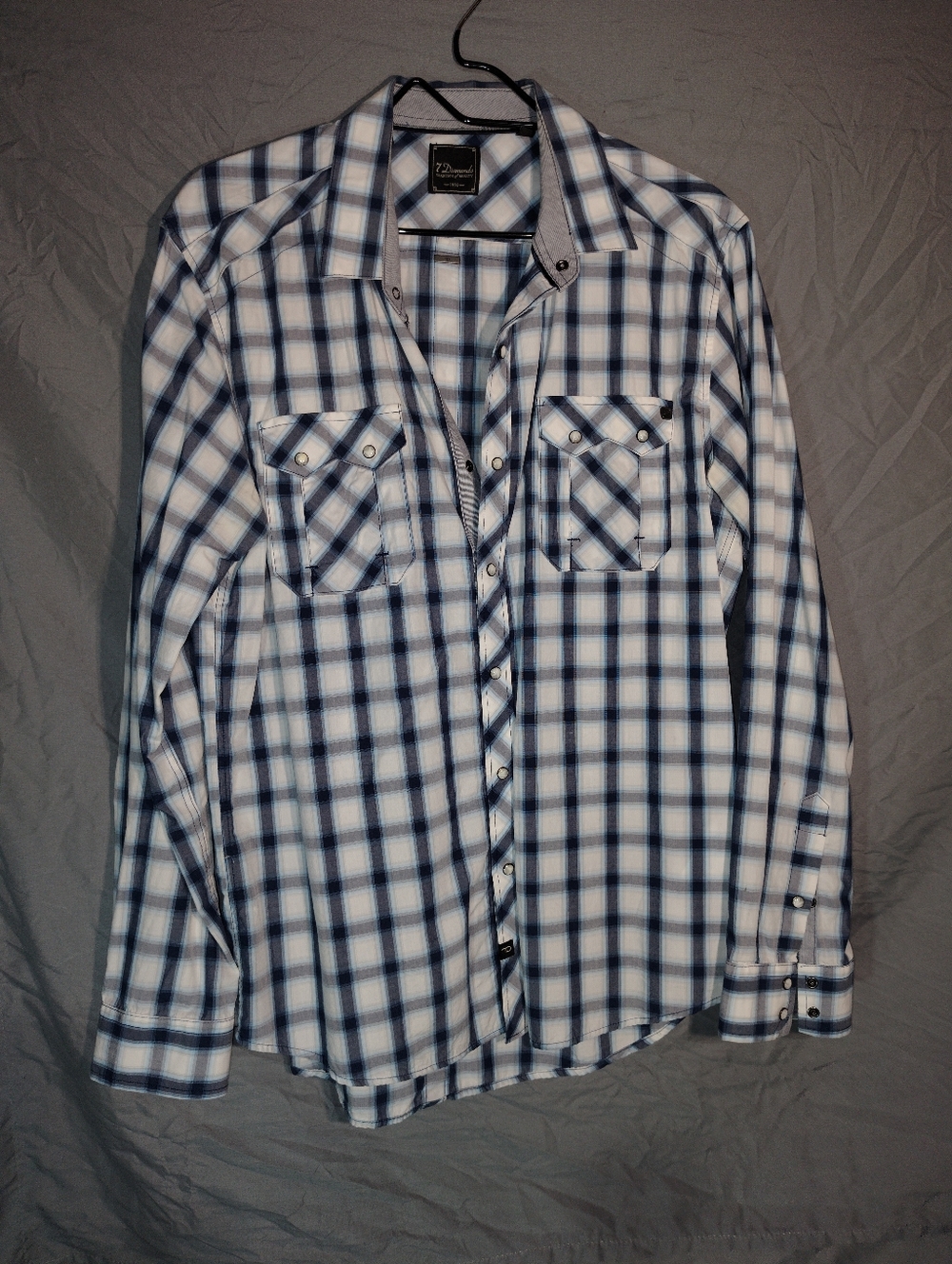 7 Diamonds White and Navy Plaid Snap Button Shirt Classic Fit